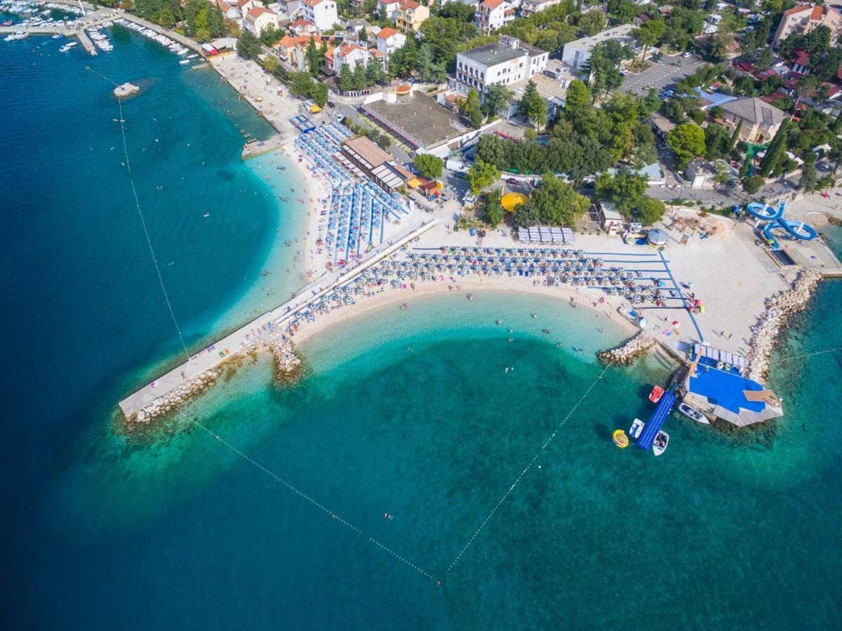 Apartments Hinic Selce Exterior foto