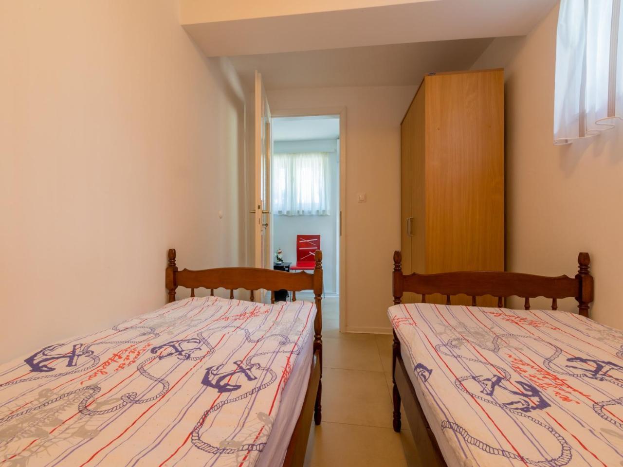Apartments Hinic Selce Exterior foto